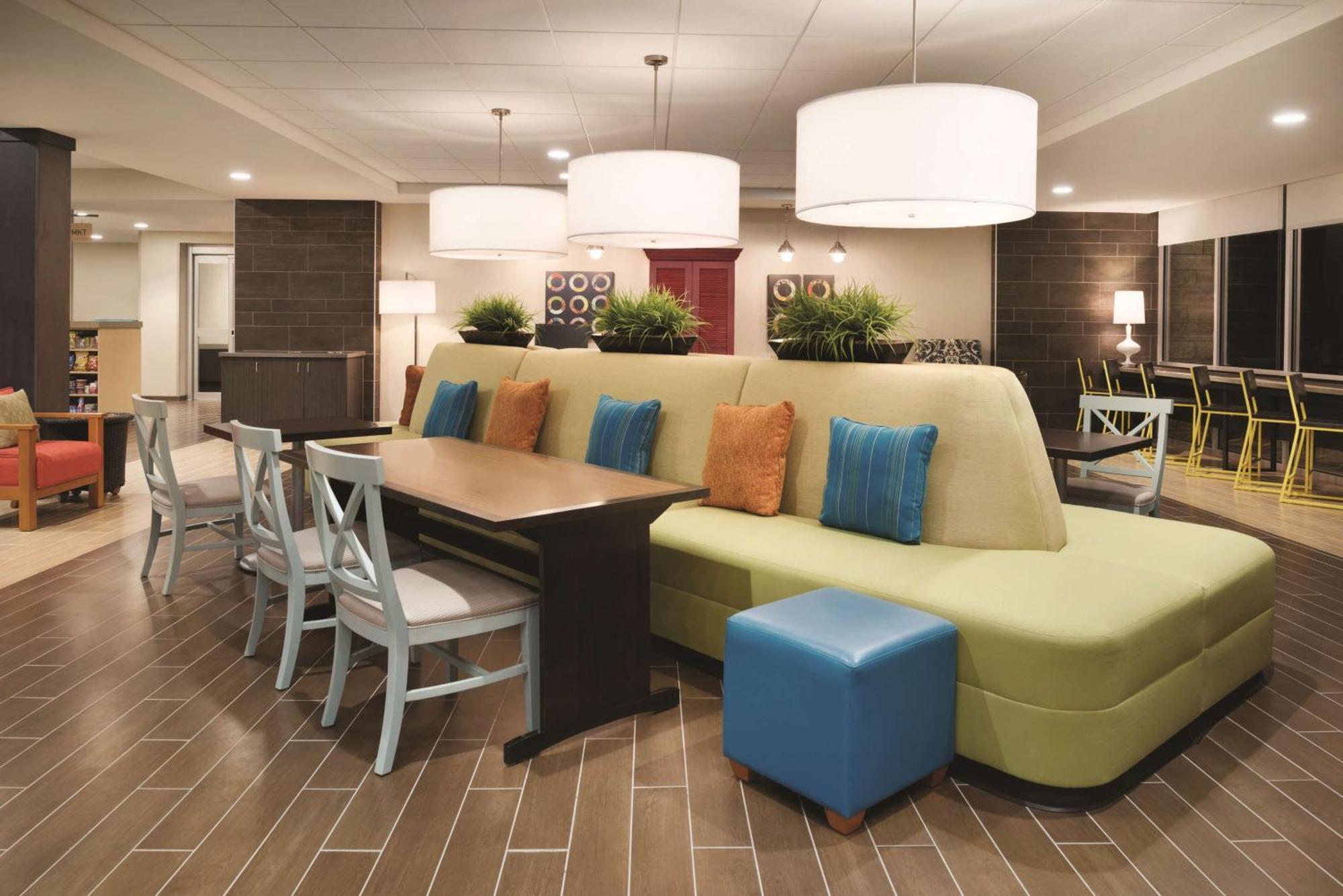 Home2 Suites By Hilton Iowa City Coralville Buitenkant foto