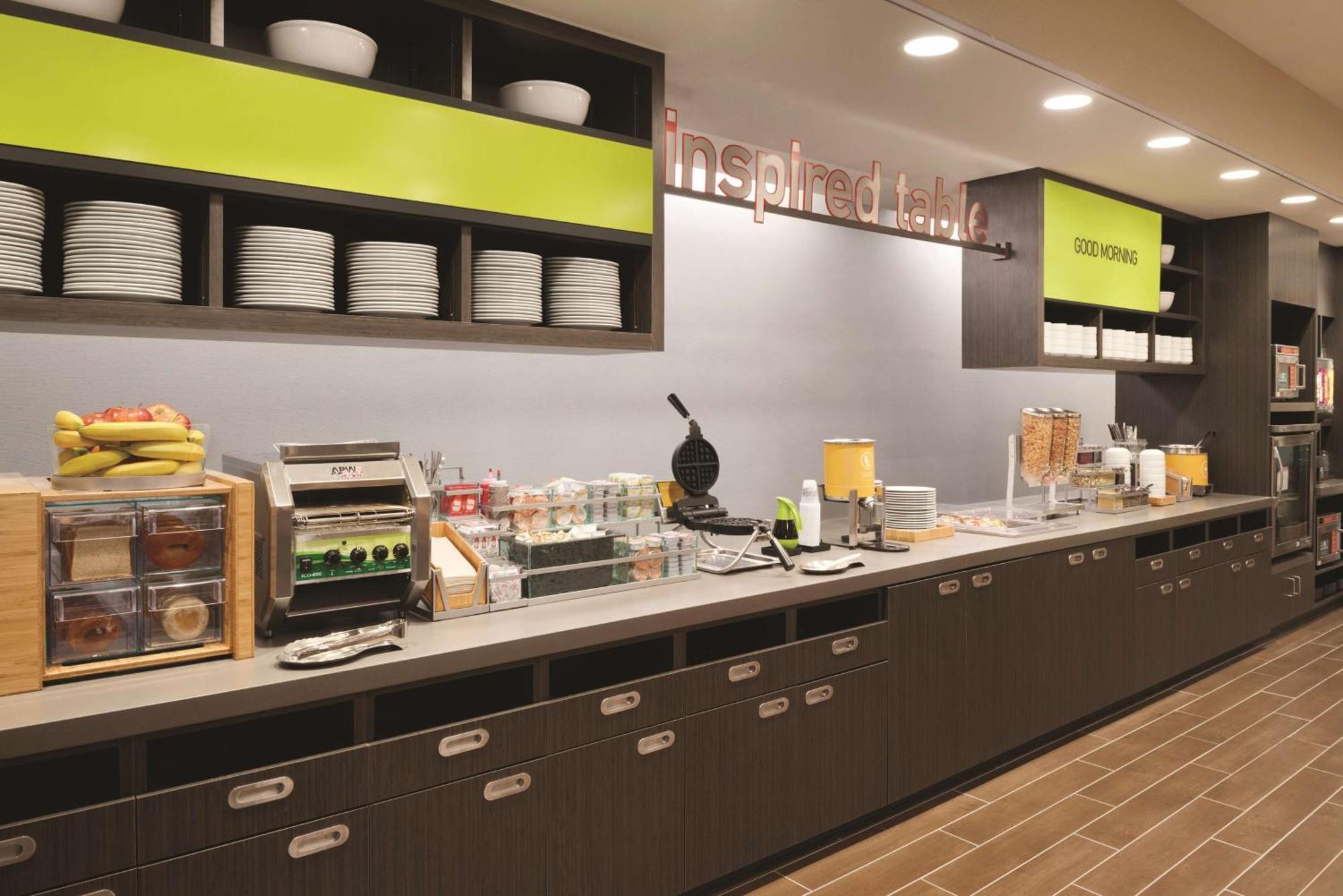 Home2 Suites By Hilton Iowa City Coralville Buitenkant foto